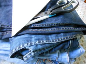 Jeans bunting1